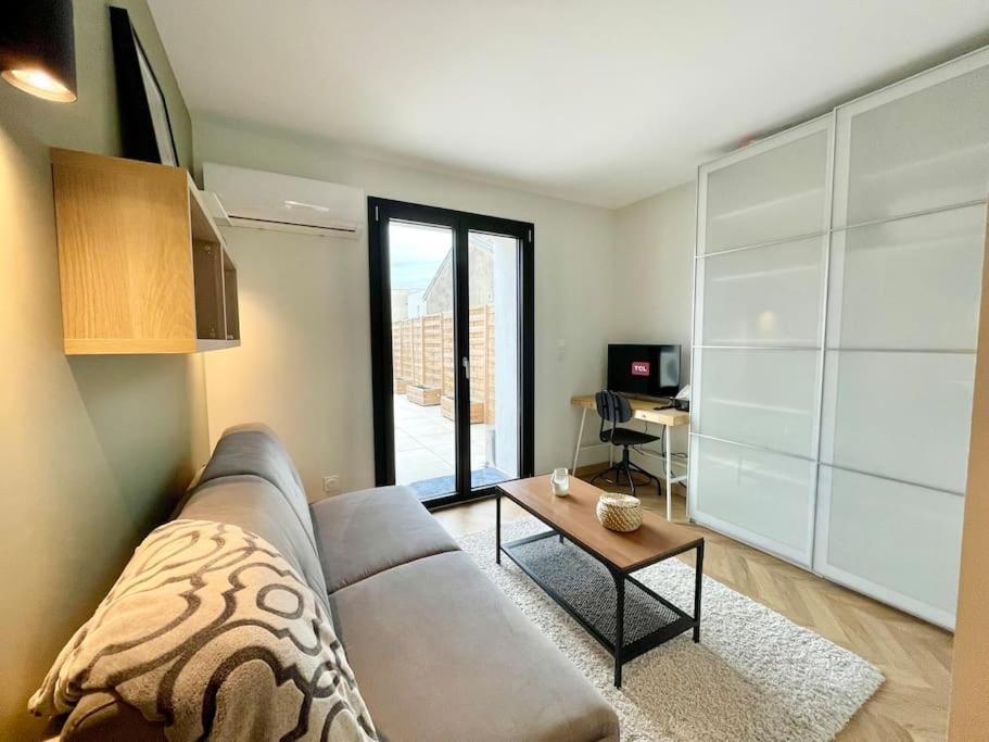 Le Flachet - Climatisation - Wifi Apartman Villeurbanne Kültér fotó